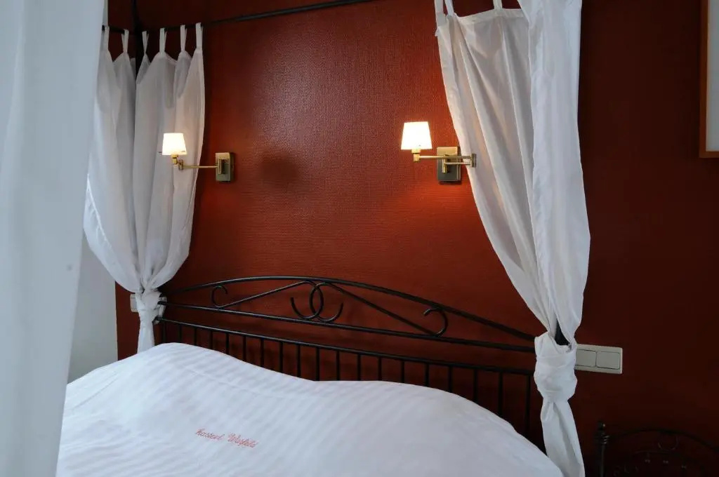 Standard Double room (full double bed)