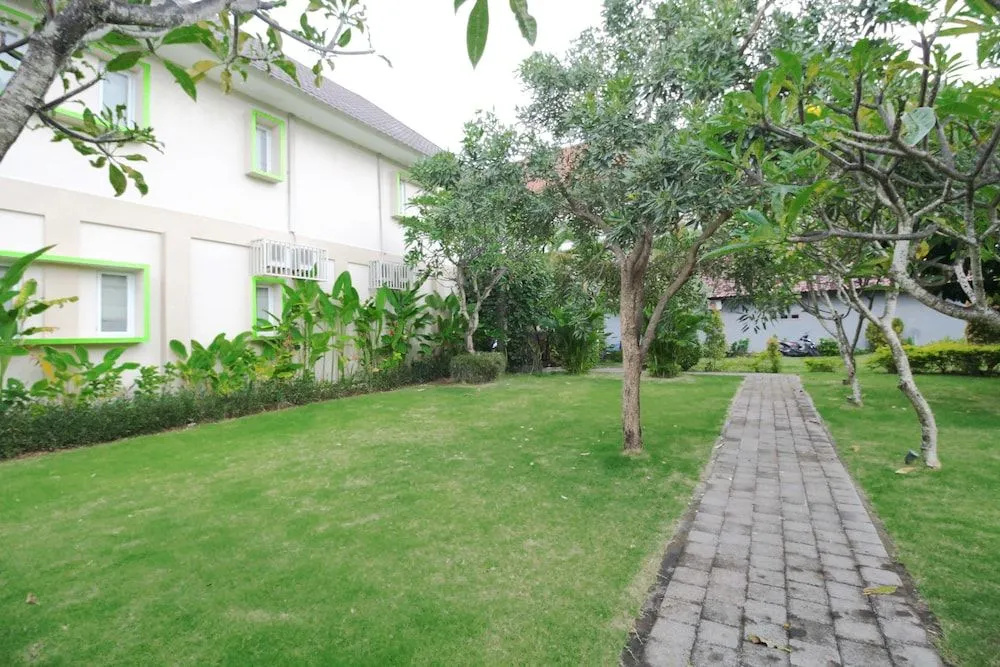 Airy Legian Benesari Gang Adi Darma 168 Kuta Bali