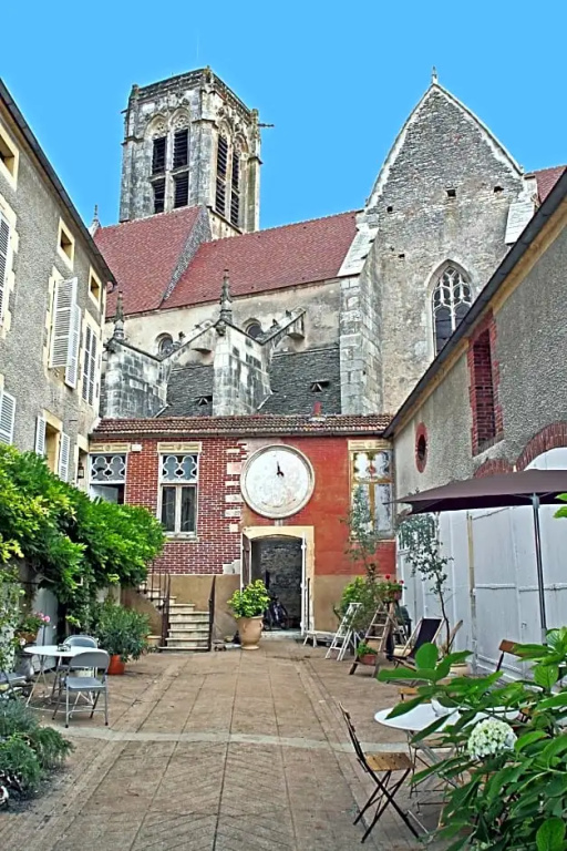 Le Tabellion