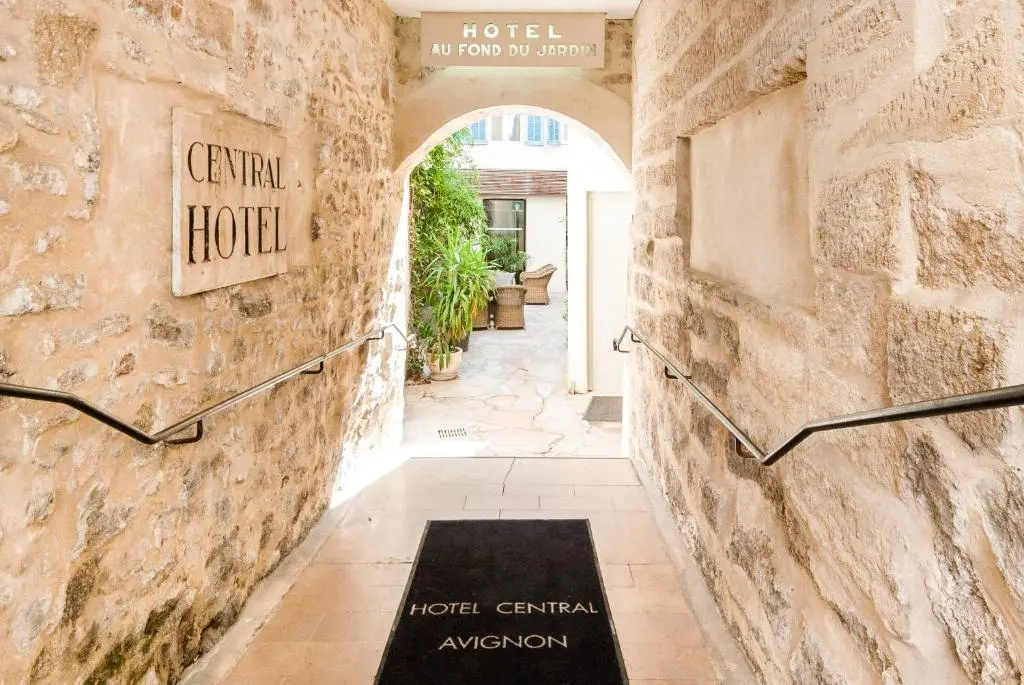 Hotel photo 1