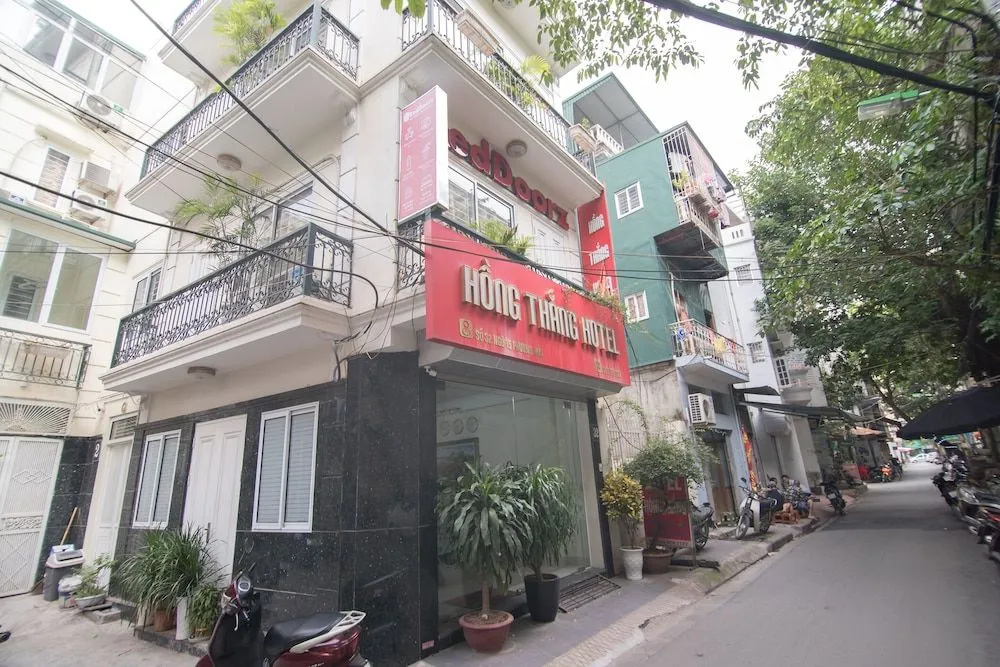 Reddoorz Near Vietnam France Hospital