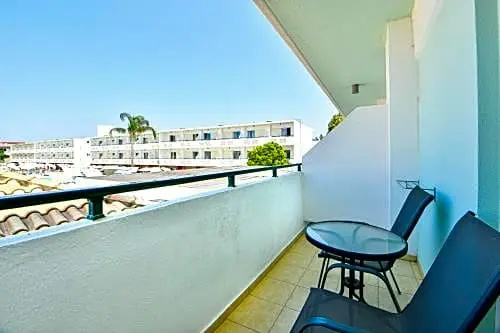 Superior Double room (full double bed)