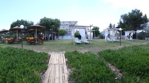 Kopsis Beach Hotel