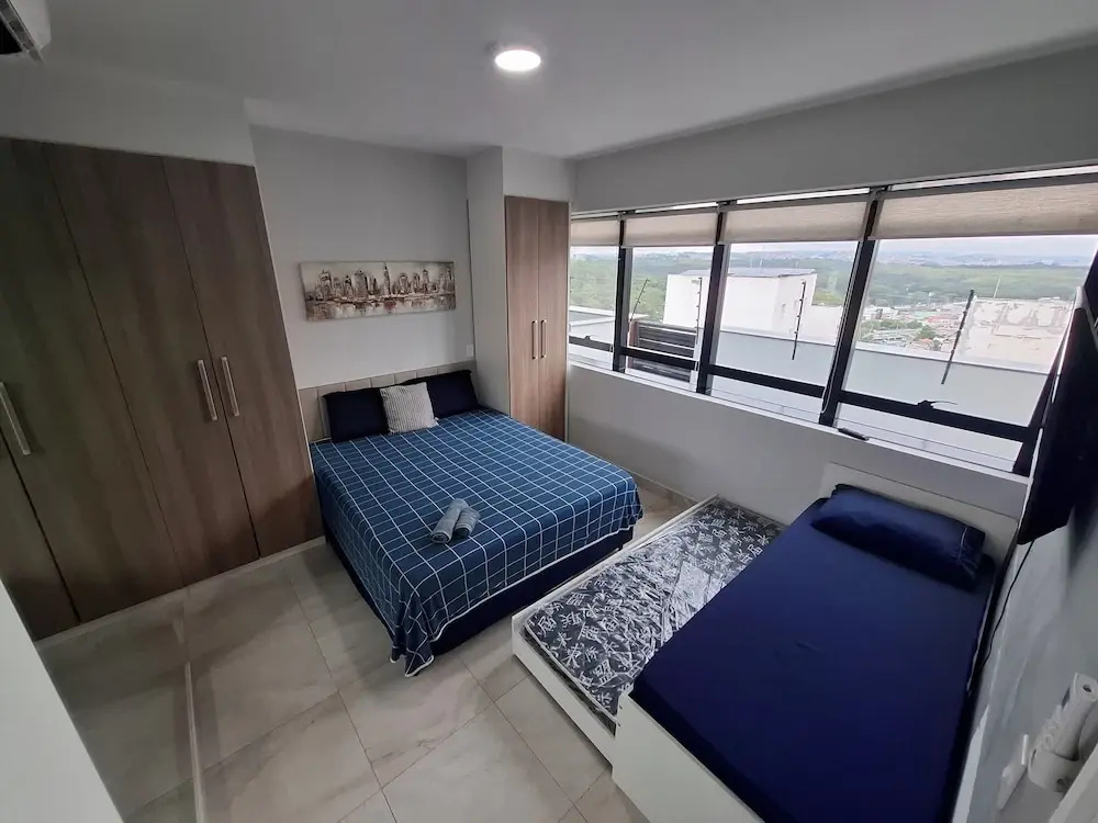 Premium Suite