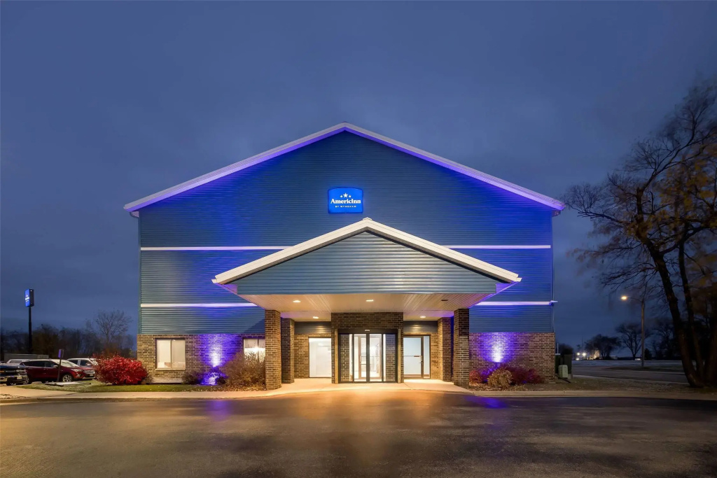 AmericInn by Wyndham Columbus Wisconsin