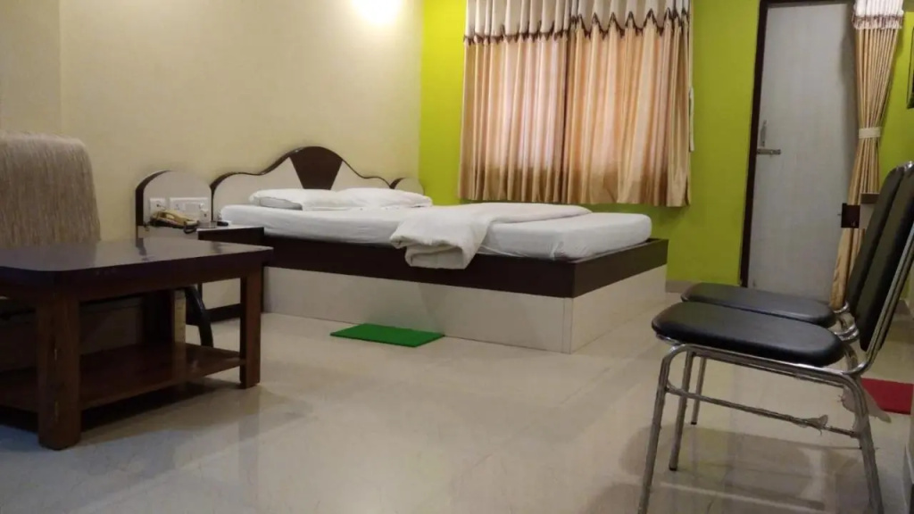 Hotel photo 12
