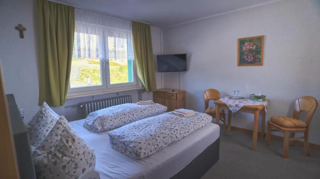 Berggasthof&Pension Zur Todtnauer Hütte - Chambres