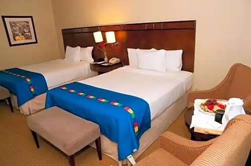 The Hotel Fresno - Chambres