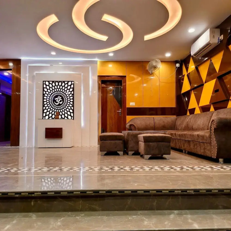 Hotel SHIVALAYA by GPH