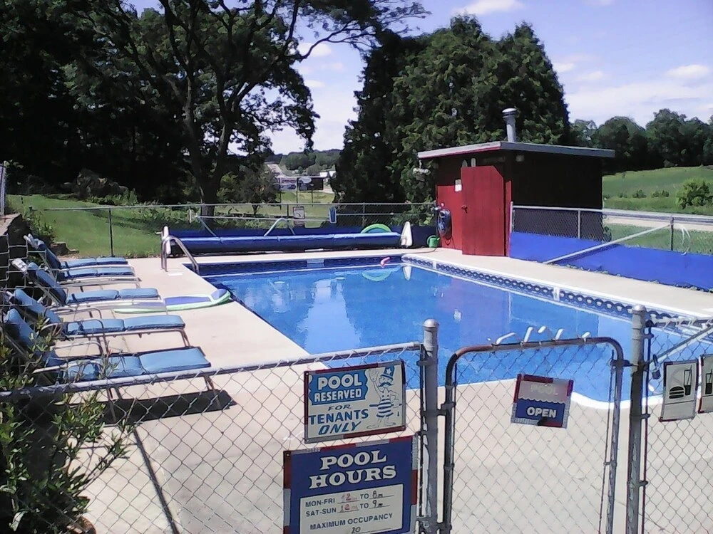 Hickory Hill Motel