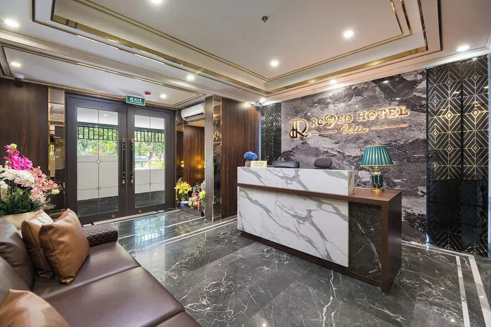 Romeo 2 Hotel HN by Bay Luxury