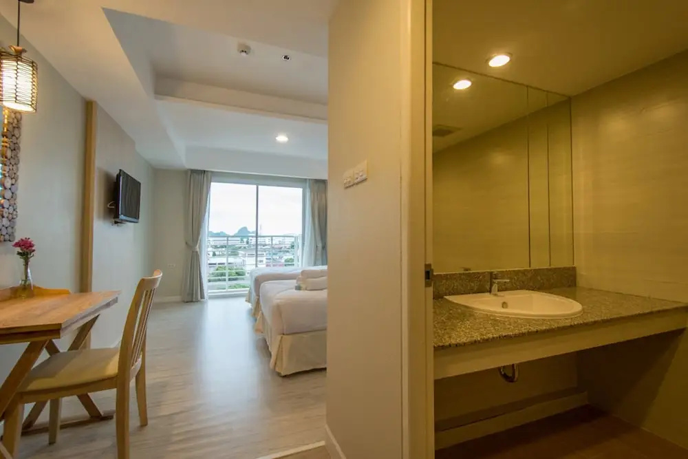 Prachuap Grand Hotel - Chambres