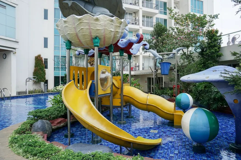 Comfy 1BR at Ancol Mansion Apartment