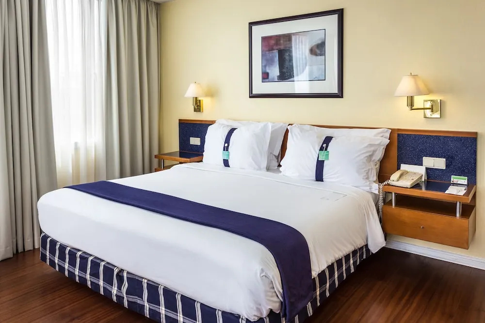 Holiday Inn Lisbon by IHG - Chambres
