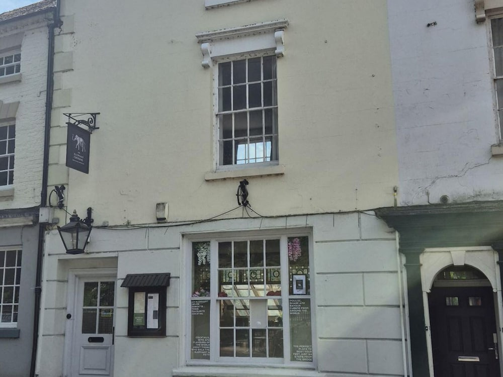 31 High Street