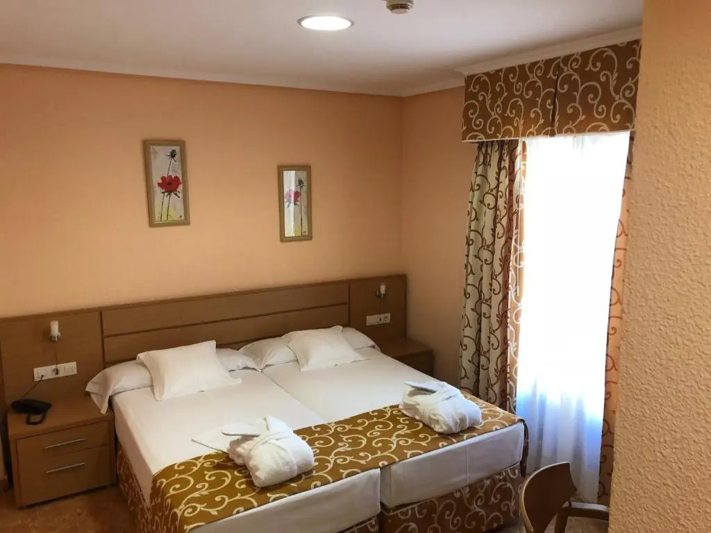 Hotel Balneario de la Virgen - Chambres