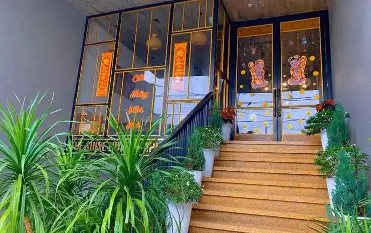 The Shine Hotel & Apartment