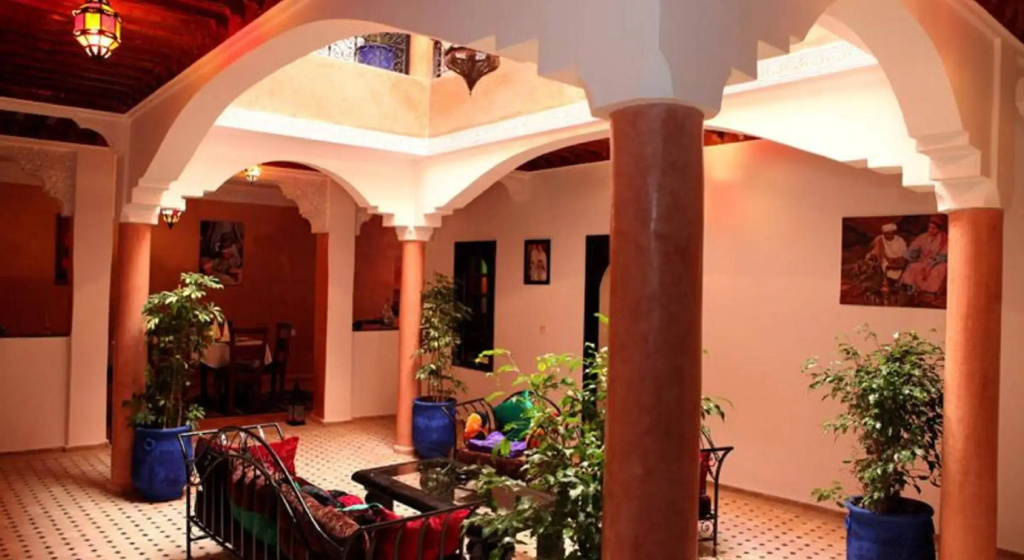 Hotel photo 12