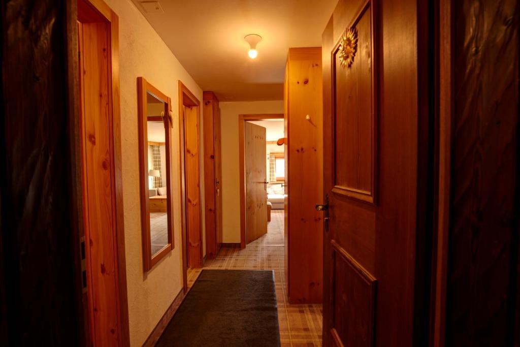 Aparthotel Chesa Munteratsch by null