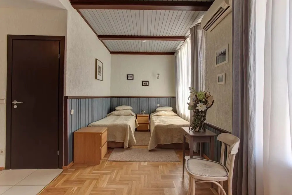 Двухместный номер Standard 2 отдельные кровати в Президент