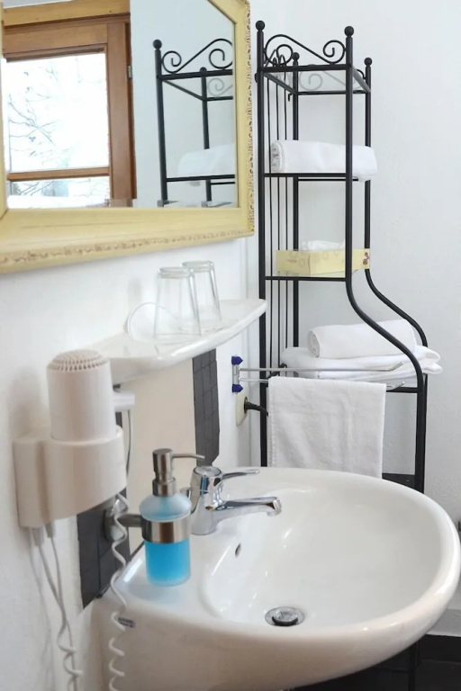 Comfort room