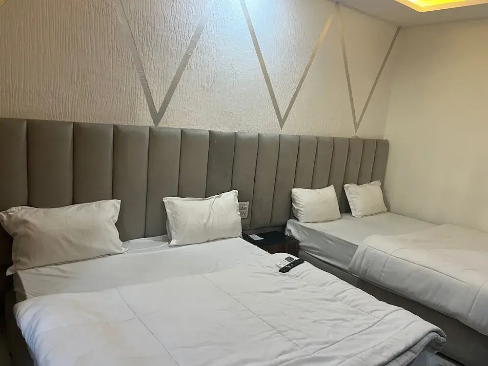 Hotel Shivi Grand Haridwar