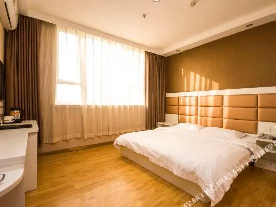 Superior Double room (full double bed)
