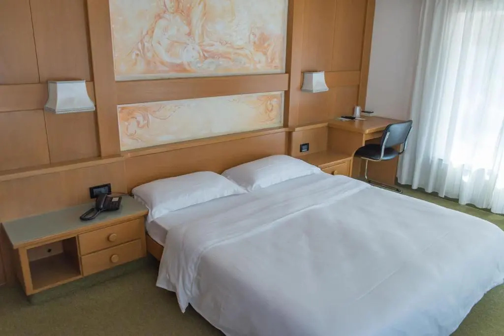 Standard Double room (full double bed)
