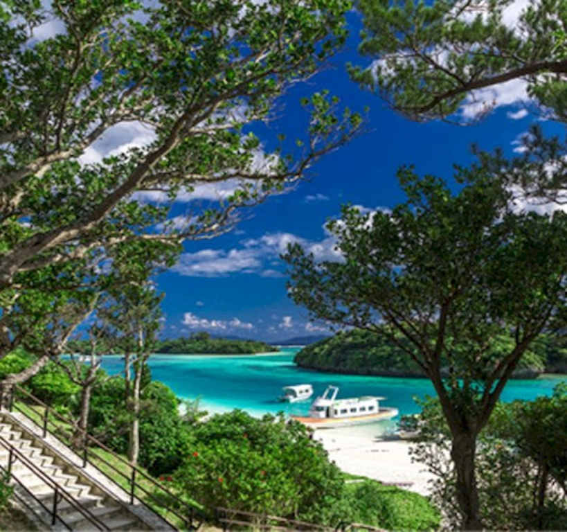 Beach & Waterfront