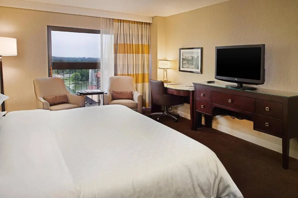 Sheraton Westport Plaza Hotel St. Louis - Chambres