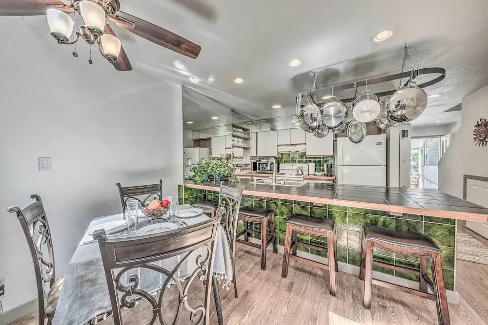 Cozy Cloudcroft Townhome ~ 1 Mi to Burro Ave! - фото 12