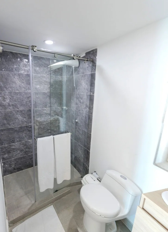 Luxury Double room (full double bed)
