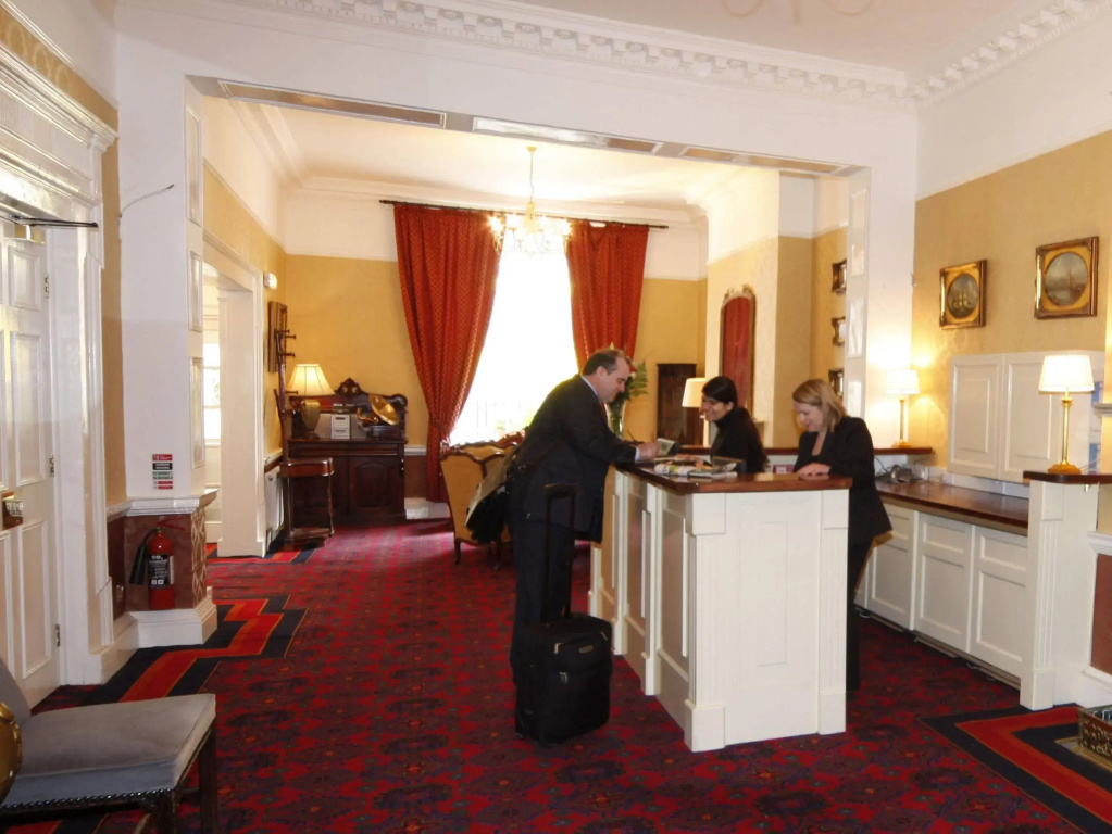 Castle Hotel - Général