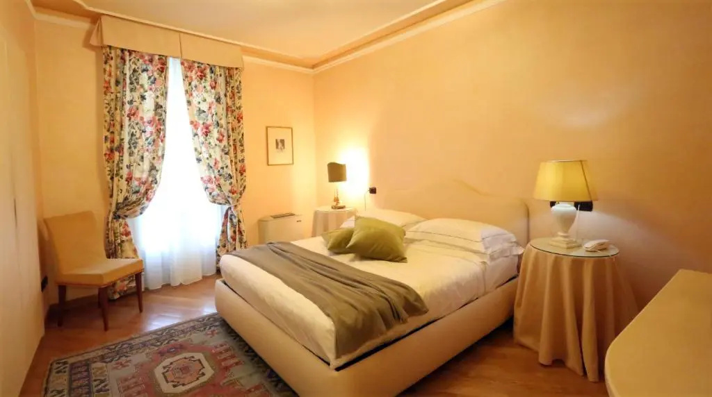 Albergo Castiglione Langhe - Chambres