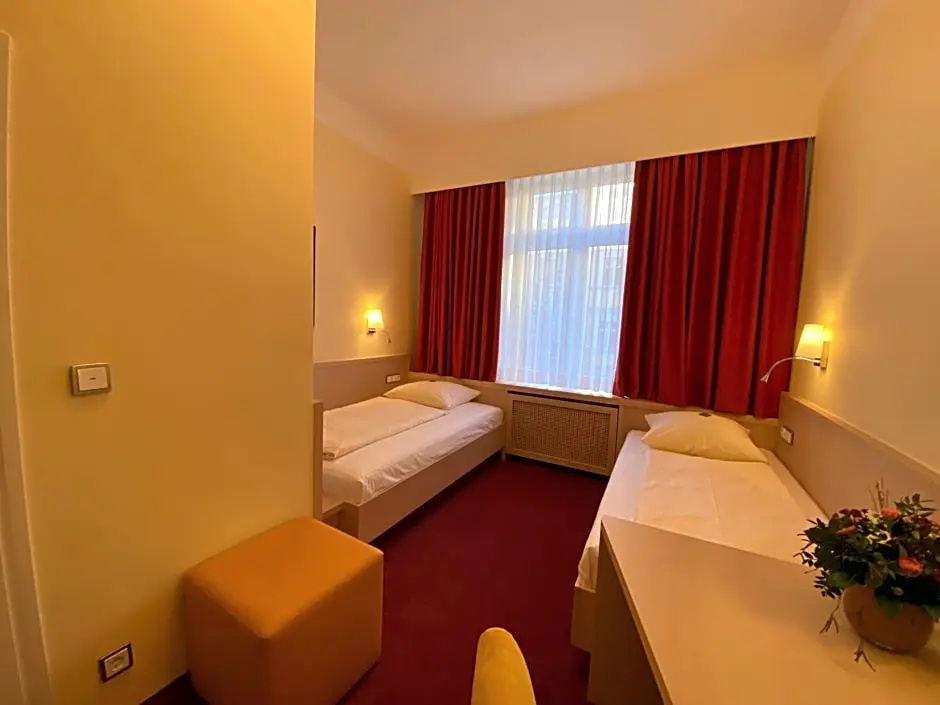 Hotel Adria München - Chambres