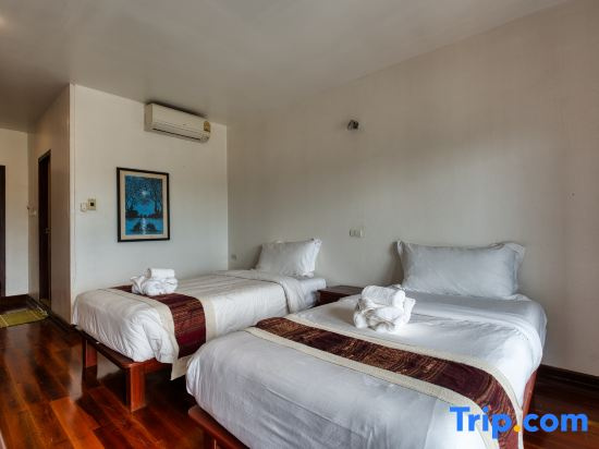 Standard Double room with river view (twin beds)