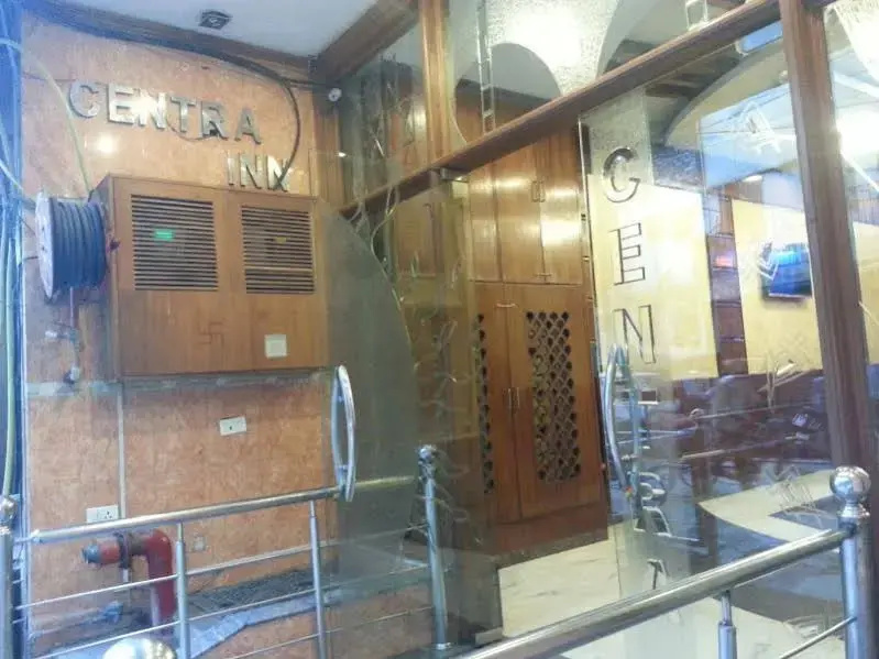 Centra Inn - Général