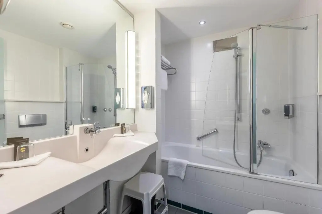 Leonardo Hotel Mainz - Chambres