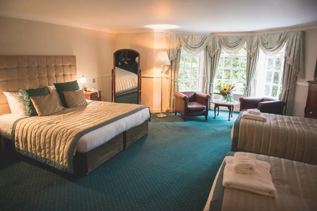 Mere Court Hotel - Chambres