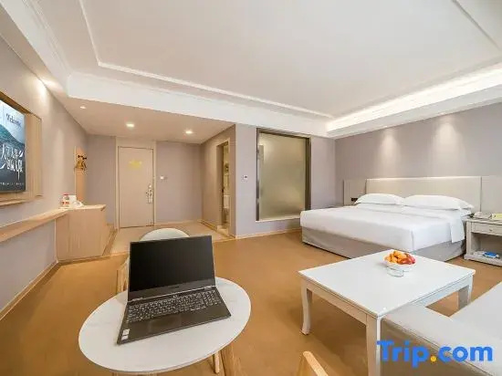 Deluxe Double room (full double bed)