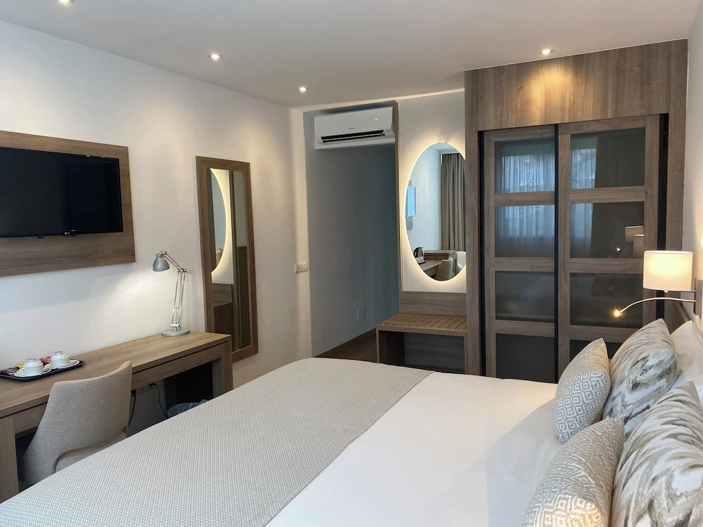 Hotel Colón Rambla - Chambres