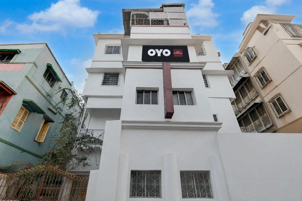 Collection O Lake Mall Kalighat Formerly Venkateshwara