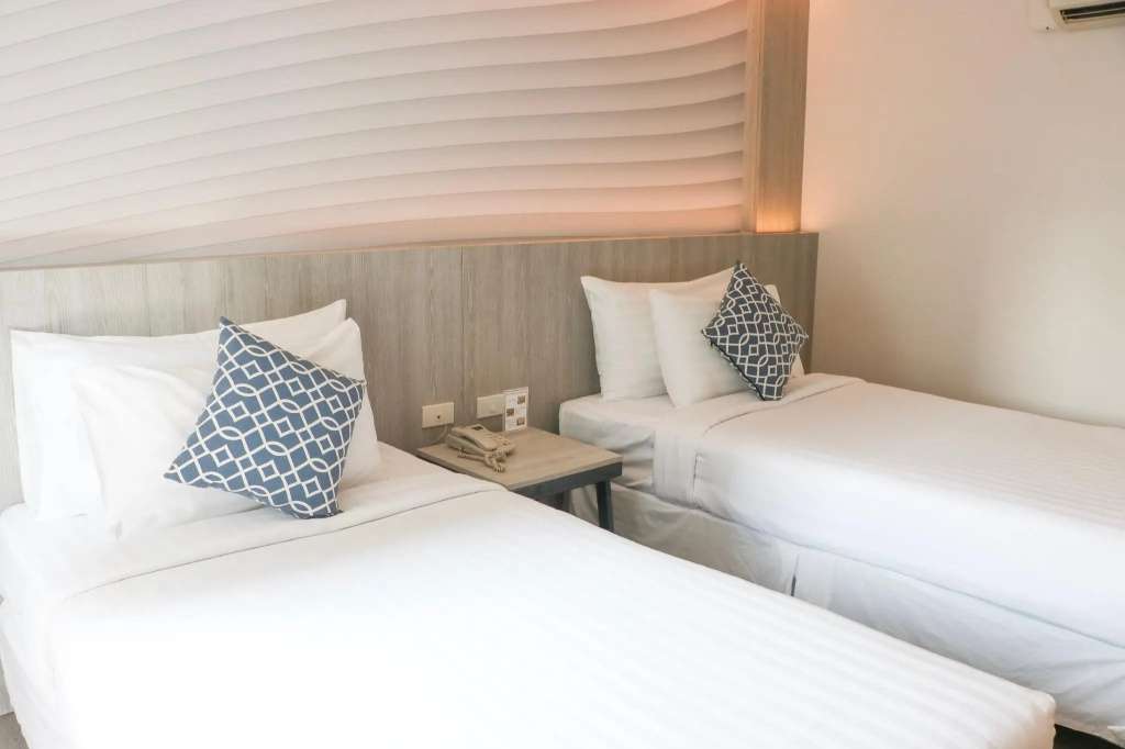 Premier Double room with view (twin beds)
