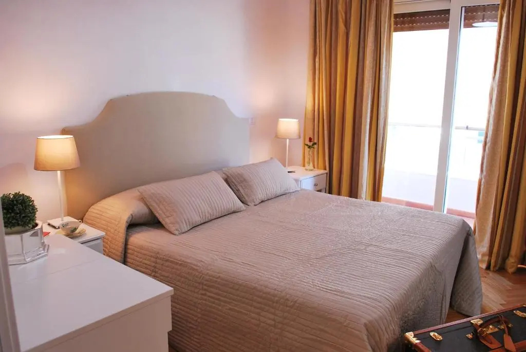 Standard Double room with balcony (full double bed)