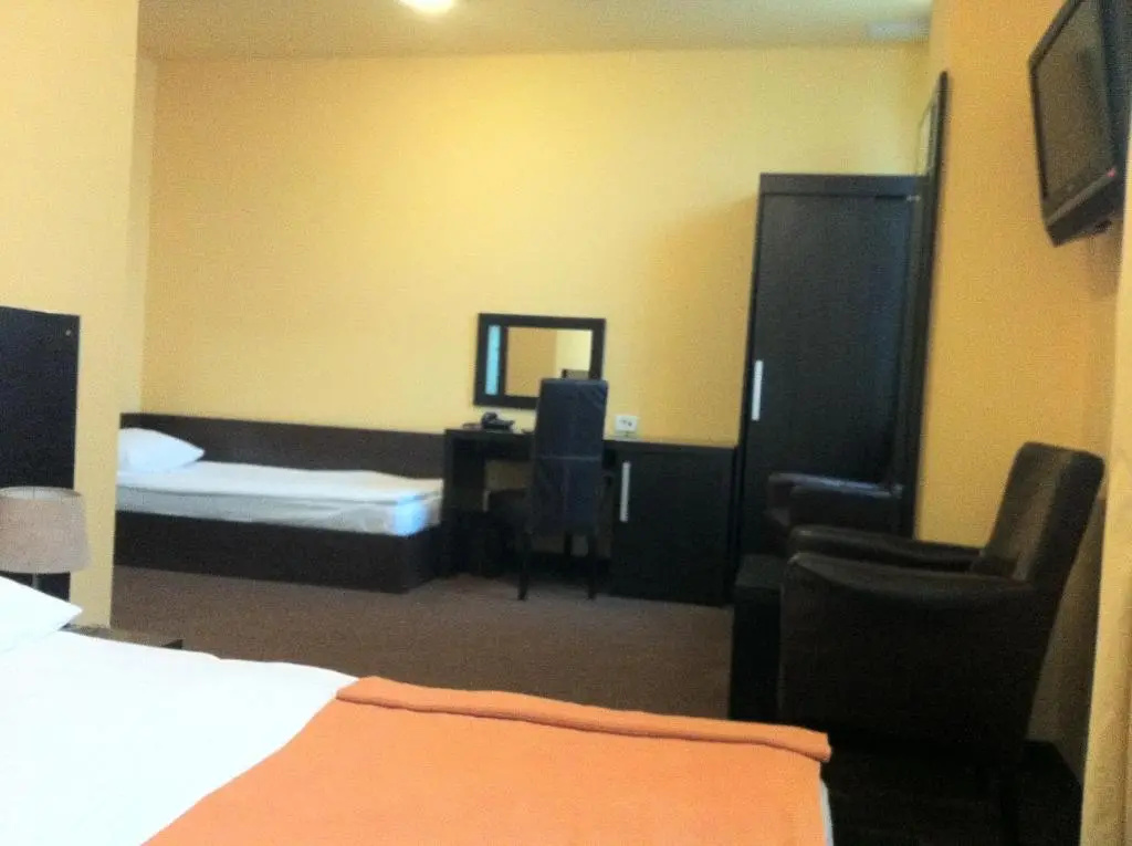 Maxim Hotel - Chambres