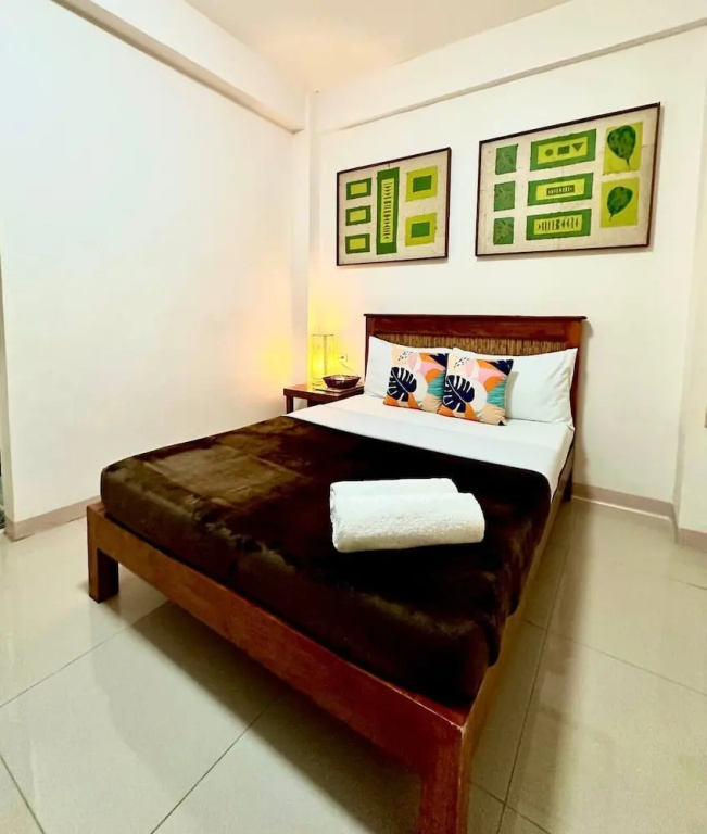Economy room