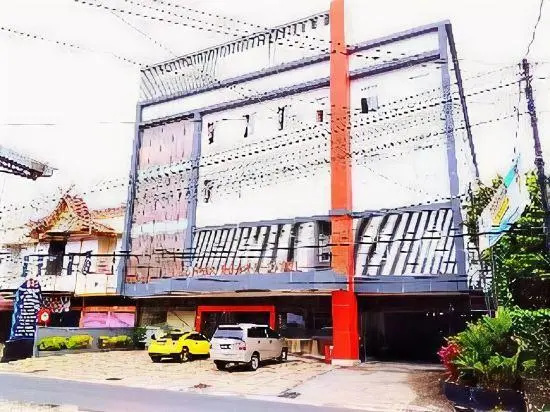 Parma Indah Hotel - Chambres