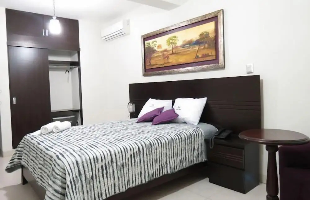 El Cacique Hotel - Chambres