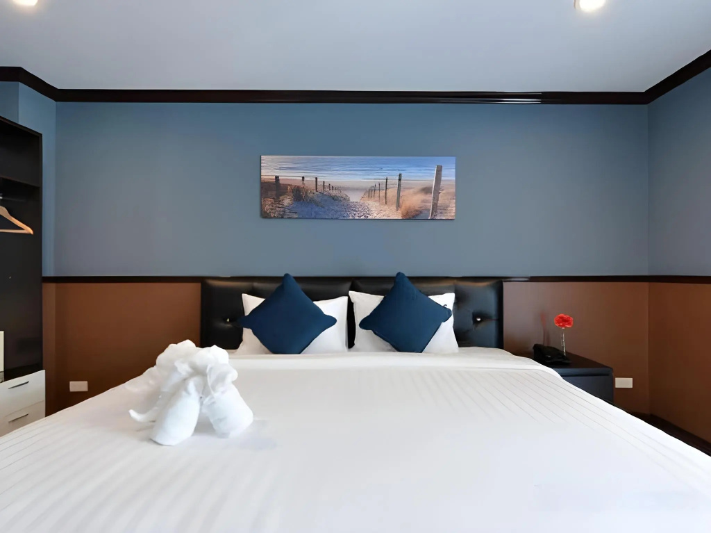 Media Hotel & Residence — 4