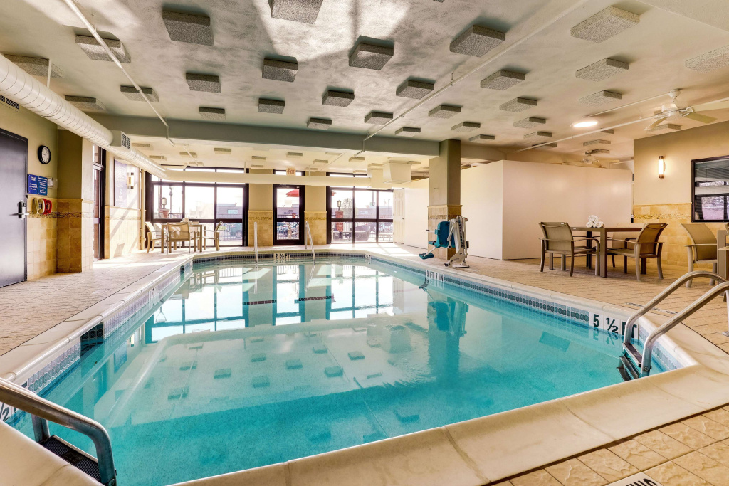 Drury Inn & Suites Marion - Général